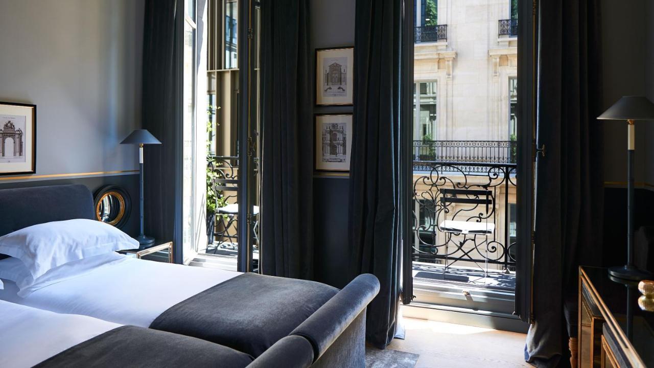 Monsieur George Hotel & Spa - Champs-Elysees Paříž Exteriér fotografie A room at the Hotel 57